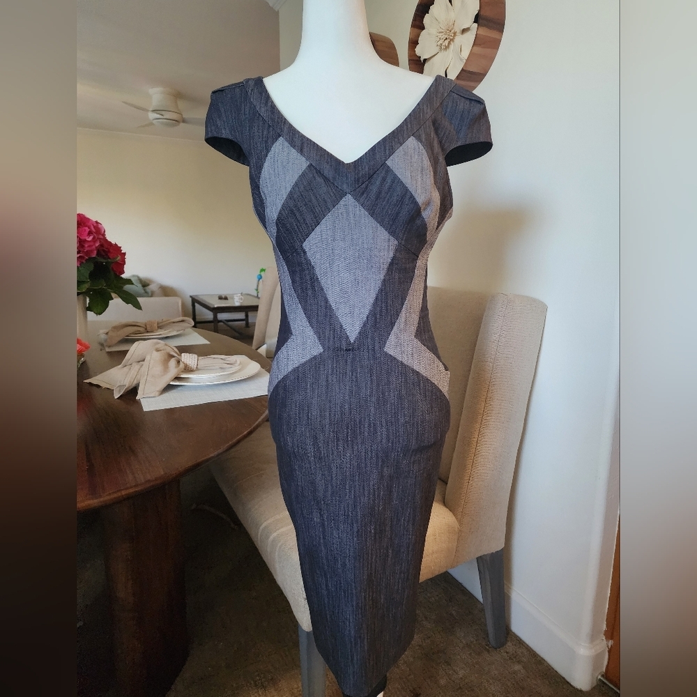 Designer Tailored Dress Size M Summer Black And Grey Slimming Cap Sleeve